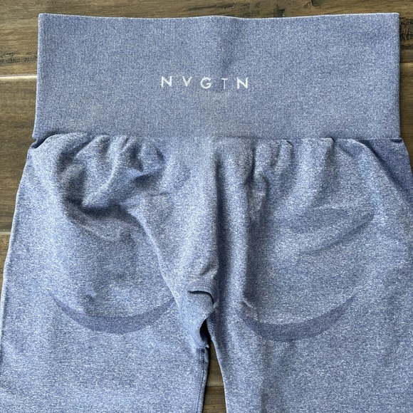 NVGTN Royale Contour Seamless Leggings - Picture 4 of 5